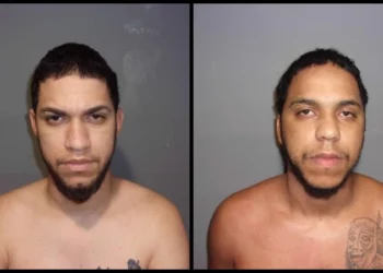 2 hombres «pescaron» cheques de los buzones