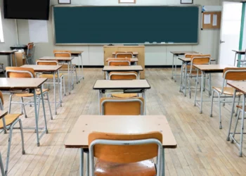 Los colegios anuncian cierres ante la tormenta del viernes