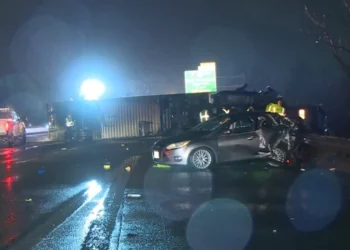 1 muerto en accidente de tractor-remolque; I-95 Norte de nuevo abierto