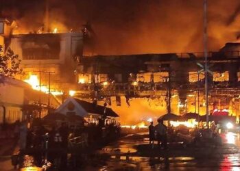 Un incendio masivo en un hotel casino de Camboya causa al menos 16 muertos