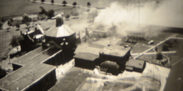 Un hombre condenado injustamente por incendiar una cárcel de Rhode Island recibe una indemnización