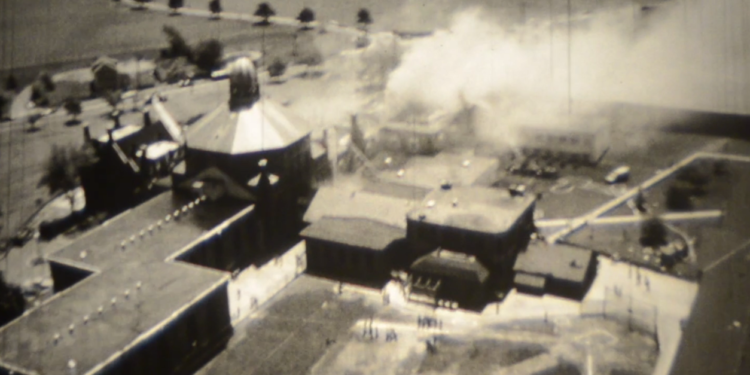 Un hombre condenado injustamente por incendiar una cárcel de Rhode Island recibe una indemnización