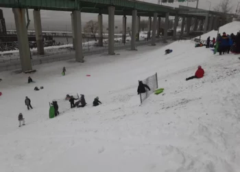 Ciudad de Nueva York podría romper récord de 50 años desde la nevada más tardía