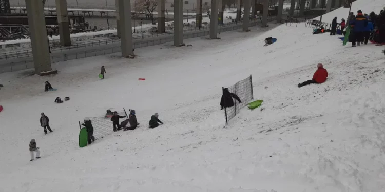 Ciudad de Nueva York podría romper récord de 50 años desde la nevada más tardía