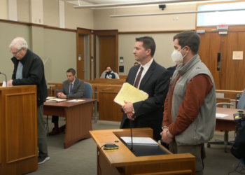 Comienza el juicio contra el agente policial de Pawtucket acusado de disparar a un adolescente