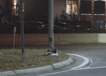 El Departamento de Transportes de Rhode Island dice que los ladrones buscan cobre en las farolas