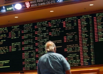 Caesars abrirá una casa de apuestas deportivas en Raynham Park