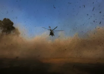 Familias lloran a las víctimas del avión de Nepal 