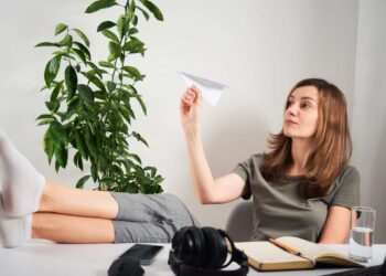 Esta es la razón por la que procrastinas, y no es la pereza