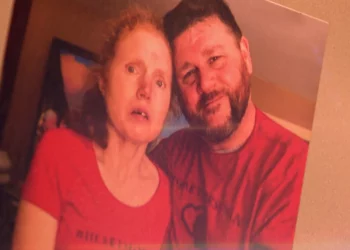 La historia de amor de una pareja de RI, una lección para cuidadores de todo el mundo