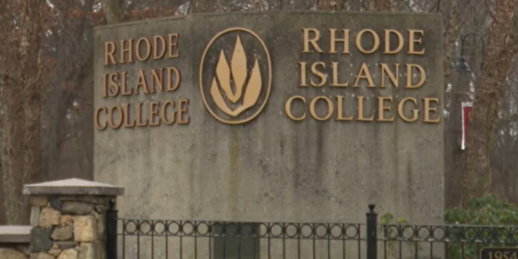 Un sospechoso con pasamontañas implicado en el tiroteo a un estudiante de RIC