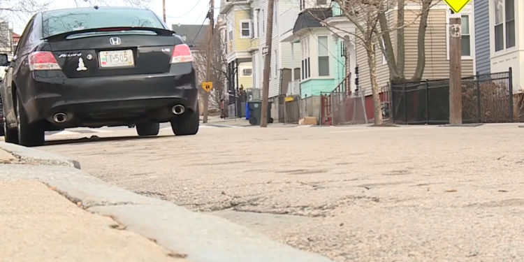 Armas incautadas en una casa tras disparar a un hombre en Providence