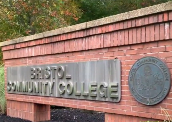 El presidente del Senado de Massachusetts propone un colegio comunitario gratuito