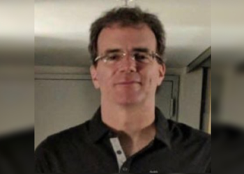 Las autoridades buscan a un hombre desaparecido en Massachusetts