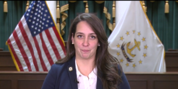 La republicana Jessica de la Cruz responde al discurso de McKee sobre el Estado del Estado