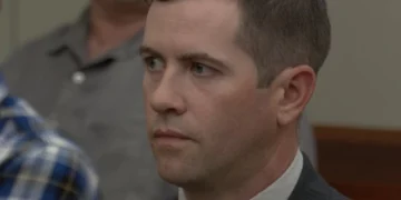 Los testigos describen la escena del tiroteo en el que intervino un agente.