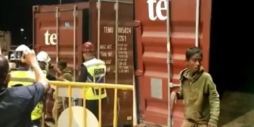 Niño de Bangladesh jugó a las escondidas y terminó en Malasia