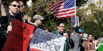 EE.UU. presenta programa “Welcome Corps” para la recepción de refugiados