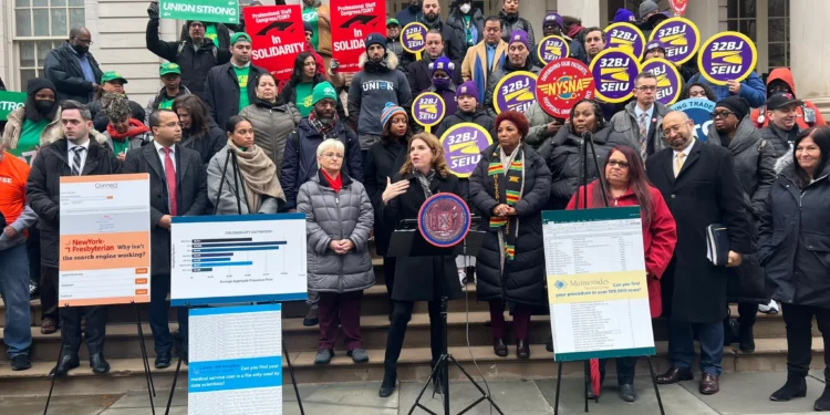 Proponen ley para proteger a los neoyorquinos de los precios de “infarto” de los servicios hospitalarios