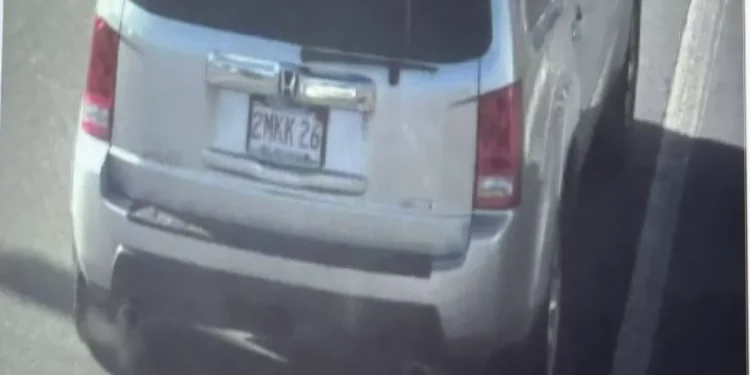 2 detenidos tras el robo de un coche con un niño en su interior