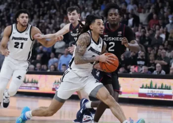 El nº 20 de Providence se prepara para la «guerra» contra el nº 18 de UConn