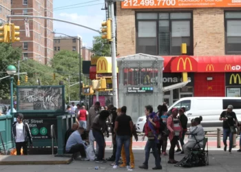 Mujer fue apuñalada afuera de una lavandería en Nueva York