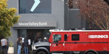 Fondo de pensiones podría perder 2,5 millones de dólares por quiebra del Silicon Valley Bank