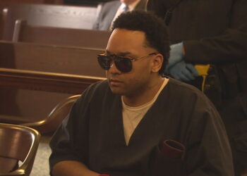 Un hombre condenado a dos cadenas perpetuas por el asesinato de una mujer en Pawtucket