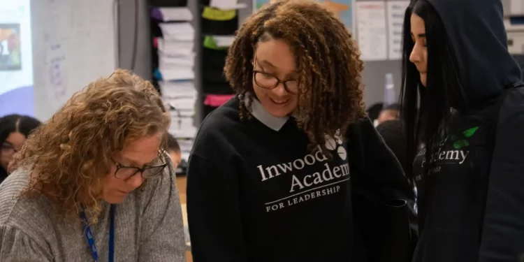 Inwood Academy en el podio de las mejores escuelas secundarias del país