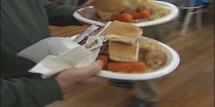 Las celebraciones del Día de San Patricio preparan alternativas para los católicos que se abstienen de comer carne