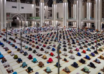 Israelíes y palestinos se comprometen a disminuir violencia antes del Ramadán