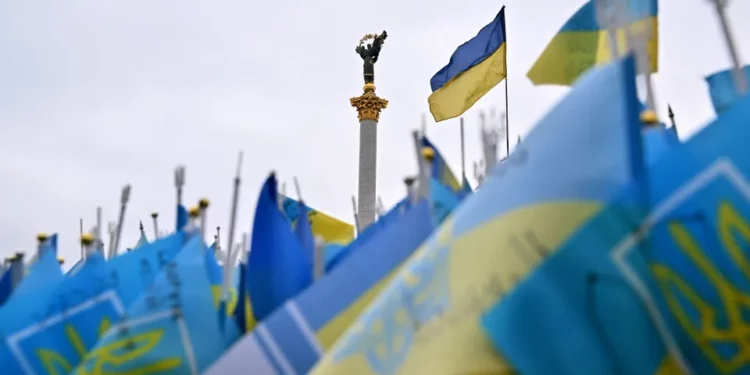 Fondo Monetario Internacional confirma un acuerdo con Ucrania sobre un préstamo de $15,600 millones