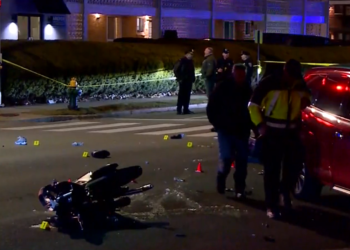 2 muertos en un accidente de moto de cross en Cranston