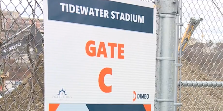 Pawtucket frena el préstamo público para el estadio de fútbol en medio de dificultades financieras