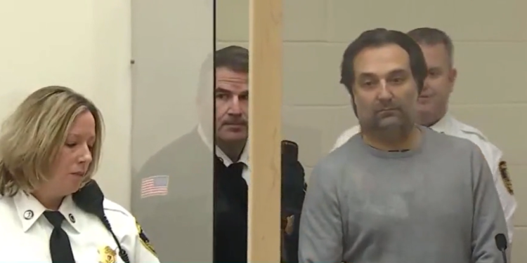 El marido, acusado de asesinato por la desaparición de una mujer en Massachusetts