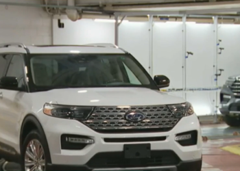 ¿Falta de pago? Ford podría dejar que los coches se condujeran solos