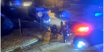 Tennessee despide a 3 ex policías de Memphis acusados de la muerte de Tyre Nichols