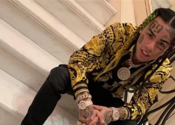 Detienen a 3 por paliza al rapero Tekashi 6ix9ine en Florida