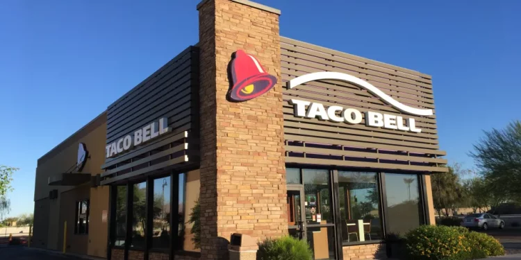 Niño fue acuchillado por otro en restaurante de comida mexicana Taco Bell en Nueva York