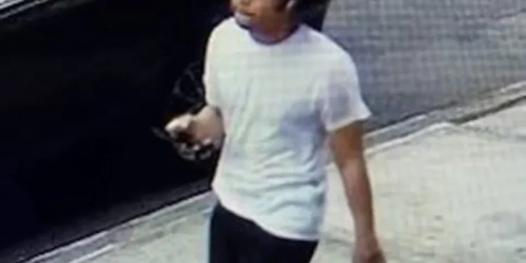 Policía baleado en pelea por un asiento de bus en Queens, Nueva York