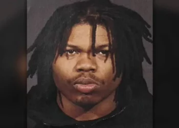 Murió baleado durante vigilia por otra víctima de tiroteo en Nueva York: dos arrestados