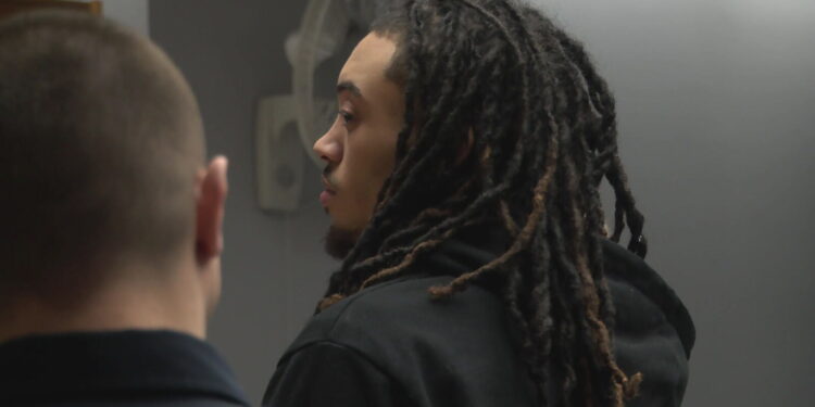 El jugador de baloncesto suspendido de Providence College detenido sin fianza