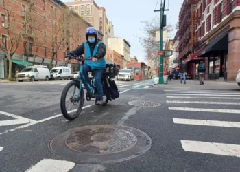 Analizan en NYC plan de dotación de baterías de alta calidad para cargar bicicletas eléctricas