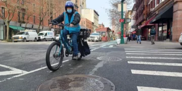 Analizan en NYC plan de dotación de baterías de alta calidad para cargar bicicletas eléctricas