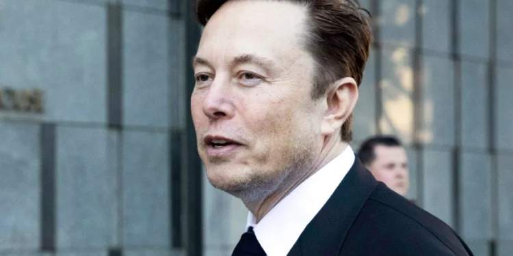 Musk dice que ser dueño de Twitter es «doloroso» pero había que hacerlo