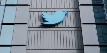 Elon Musk dice que el gobierno de Estados Unidos tenía “acceso total” a Twitter, incluidos mensajes directos