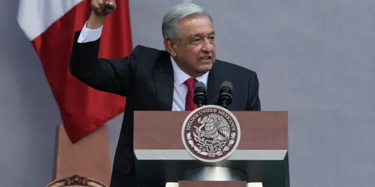 Presidente de México asegura que migrantes no escaparon de incendio en Ciudad Juárez por falta de llaves