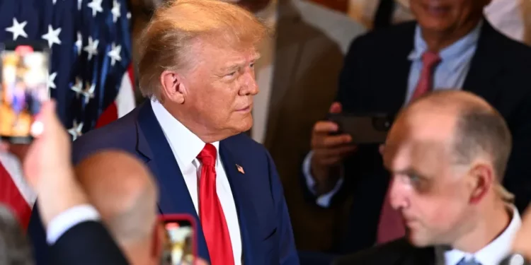 Ala extremista del Partido Republicano respalda a Donald Trump y ve “horrible” su imputación