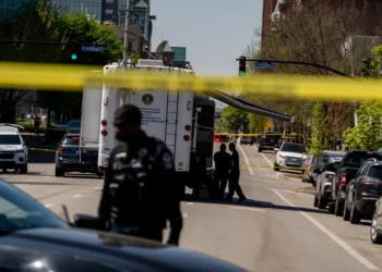 Pistolero de Louisville transmitió en vivo el tiroteo en sus redes sociales