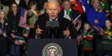 Joe Biden urge nuevamente restringir el uso de las armas tras tiroteo en Alabama